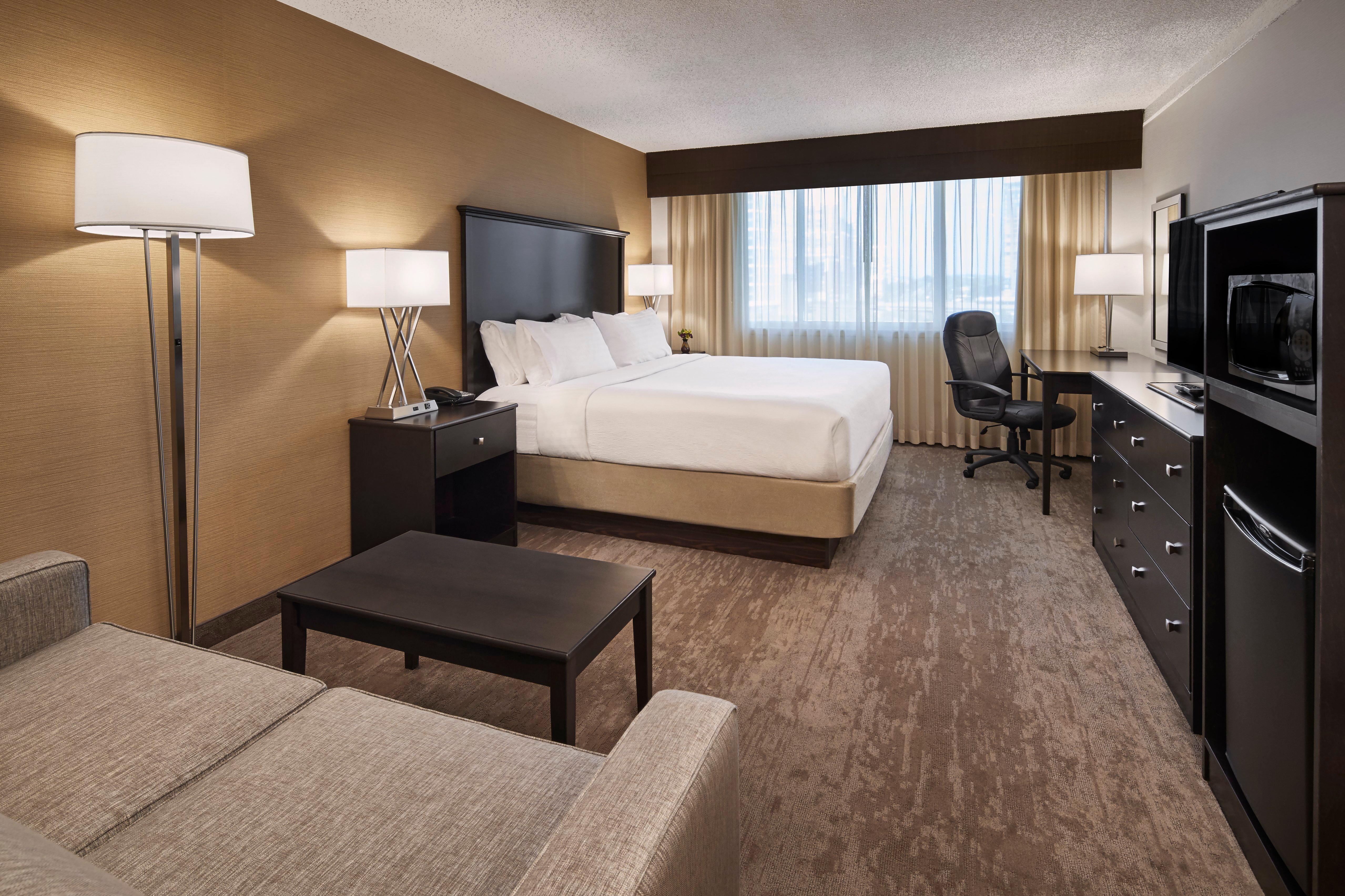 Holiday Inn Alexandria At Carlyle By Ihg Bagian luar foto
