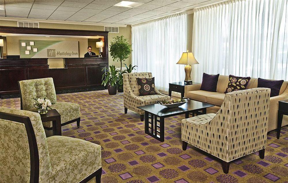 Holiday Inn Alexandria At Carlyle By Ihg Bagian luar foto