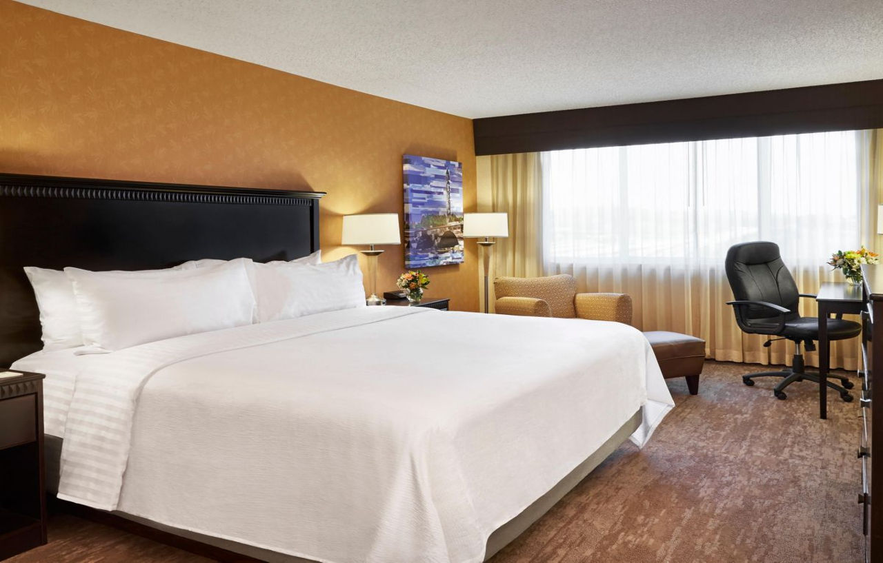 Holiday Inn Alexandria At Carlyle By Ihg Bagian luar foto